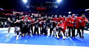 Filenin Efeleri, Kanada'yı 3-0 mağlup ederek grubu lider tamamladı