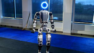 Boston Dynamics'in Atlas robotu üretime başlıyor