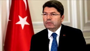 Türk Bayrağının indirilmesine ilişkin soruşturma başlatıldı