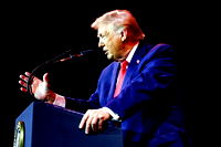 Trump yıl sonuna kadar rejim değişikliğini hedefliyor