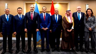 7 ülkenin dışişleri bakanı İstanbul'da: İlk R4+E3 toplantısı
