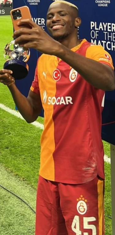 Galatasaray'ın Barcelona maçı muhtemel 11'i: Barış Alper yine sağ bekte