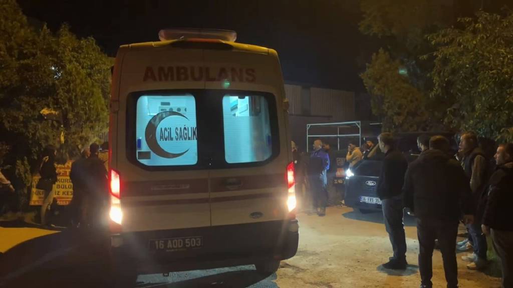 Bursa'da demir bloğun altında kalan 24 yaşındaki genç öldü