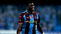 Trabzonspor'a Onuachu şoku: Beşiktaş maçında forma giyemeyecek