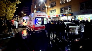 Hakkari'de silahlı kavgada 3 kişi yaralandı