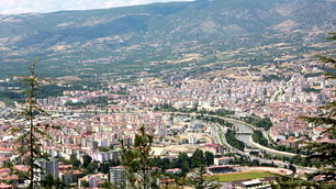 Tokat'ta il merkezindeki okullarda eğitime 1 gün ara verildi