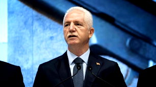 Vali Gül: Zorunlu olmadıkça yarın evlerinizden çıkmayın