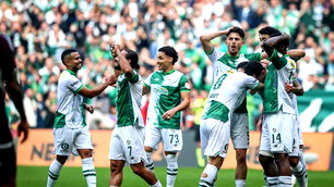 Lider Bursaspor, Bandırmaspor'u 3-0 mağlup etti
