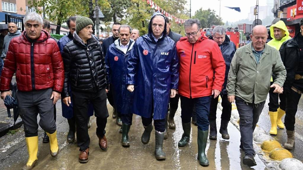 İstanbul'daki selde can kaybı 3'e yükseldi, 3 kişi kayıp