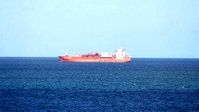 Hürmüz Boğazı'nda bir süper tanker daha mayına çarptı