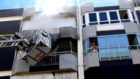 Antalya'da 6 katlı apartmanda yangın: Salon kullanılamaz hale geldi