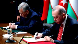 Türkiye ile Özbekistan arasında 5 anlaşma imzalandı