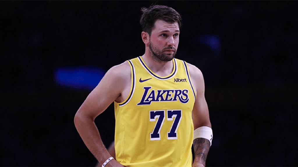 Luka Doncic 52 sayı attı, Lakers Utah Jazz'ı 132-123 yendi