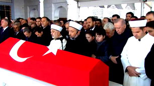 Dündar Ziya Gültekin son yolculuğuna uğurlandı
