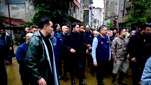 Bakan Kurum'dan Özgür Özel'e Ayazağa yanıtı: İBB projeye ortak