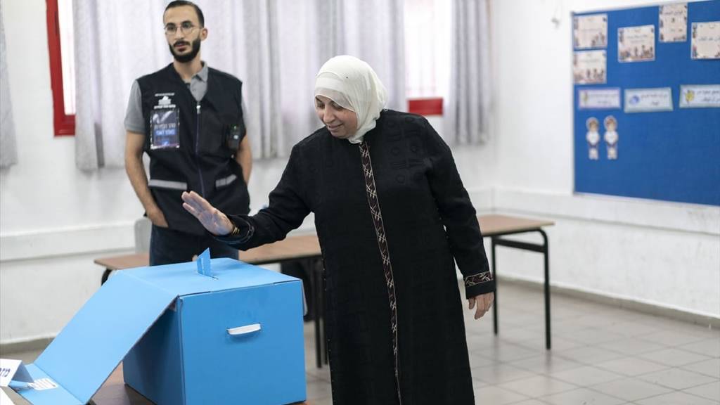 İsrail'de genel seçim için sandık başına gidildi