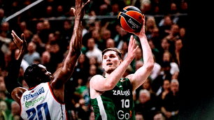 Anadolu Efes, Zalgiris deplasmanından 85-70 galip döndü