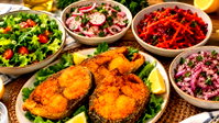Palamutun en iyi eşlikçisi: Balık sofraları için 4 salata tarifi