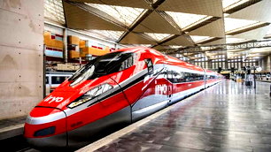 İspanya'da iki hızlı tren çarpıştı: Çok sayıda yaralı var