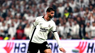 Beşiktaş'ta Ümit Akdağ'ın elinde kırık tespit edildi