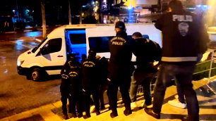 Mersin Gülnar'da fuhuş operasyonu: 6 şüpheli tutuklandı