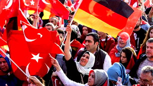 Almanya'da yaşayan Türk kökenlilerin sayısı 2 milyon 648 bine ulaştı