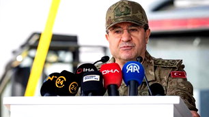 Orgeneral Bayraktaroğlu: 10 yılda 10 milyon kamikaze sistemi hedefi