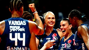 Fenerbahçe, Eczacıbaşı'nı 3-1 yenerek geri döndü