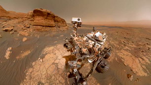 NASA'nın Curiosity aracı Mars'ta çarpıcı bir şafak fotoğrafı çekti