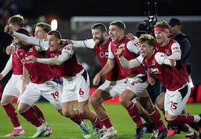 Tarihi sürpriz: 4. lig ekibi Fleetwood Town, Arsenal'i kupadan eledi