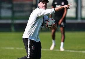 Beşiktaş, Crystal Palace maçı hazırlıklarına ara vermeden başladı