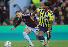 İngiltere'de 2 Fenerbahçe taraftarı gözaltına alındı