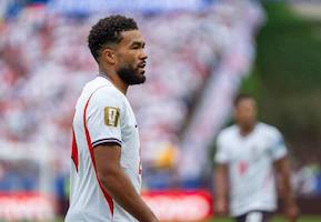 Chelsea kaptanı Reece James dizinden ameliyat edildi