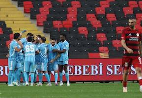 Erzurumspor, Gaziantep FK'yı deplasmanda 3-1 mağlup etti