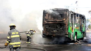 Meksika'da olaylar patladı