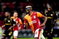 Galasaray evinde zorlanmadan kazandı