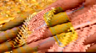 Altın fiyatları yeniden yükselişte