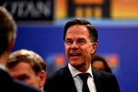 NATO: "Hürmüz için görüşmeler sürüyor"