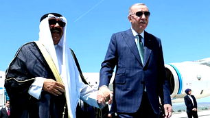 Cumhurbaşkanı Erdoğan, Kuveyt Emiri ile görüştü