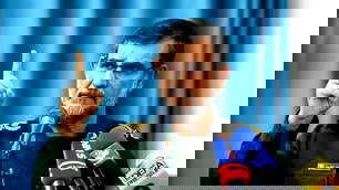 İsrail: "İran donanma komutanı öldürüldü"