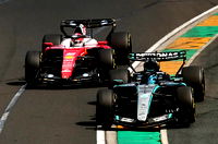 F1 Sezonu Avustralya'da başladı: İlk zafer George Russell'ın