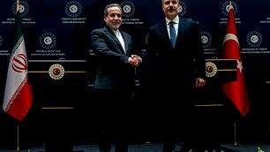  Hakan Fidan, Abbas Arakçi ile görüştü