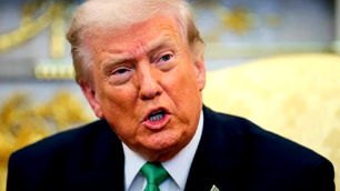 Trump'tan Nato'ya sert çıkış: "Aptalca davranıyorlar"