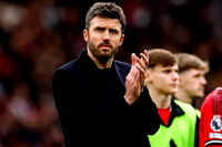 Altay Bayındır, takımdan ayrılıyor haberleri