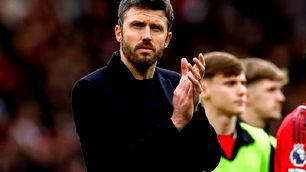 Altay Bayındır, takımdan ayrılıyor haberleri