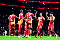 Galatasaray'ın derbi 11'i netleşiyor