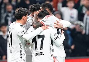 Sergen Yalçın'dan derbi öncesi ilk 11 hamlesi