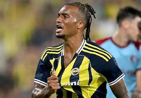 Archie Brown için Avrupa’dan ilgi