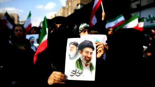 Hamaney'e nükleer fetva çağrısı