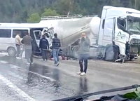 Isparta-Antalya yolunda facia gibi kaza